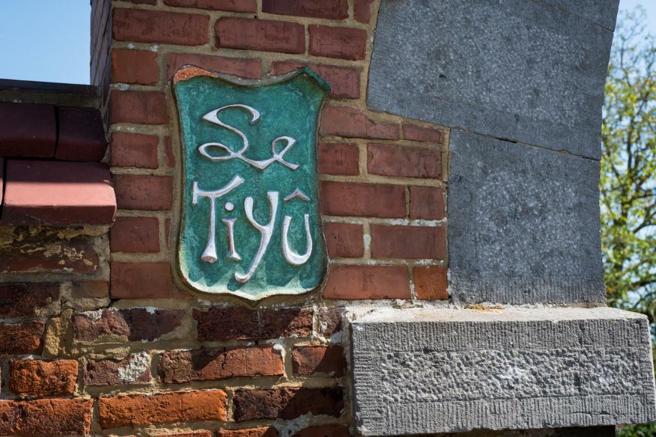B&B El Tyu Écaussinnes-dʼEnghien エクステリア 写真