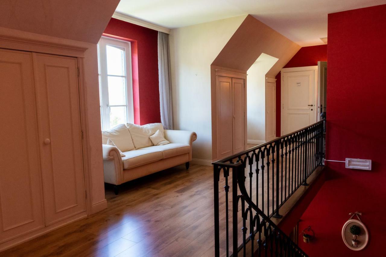 B&B El Tyu Écaussinnes-dʼEnghien エクステリア 写真